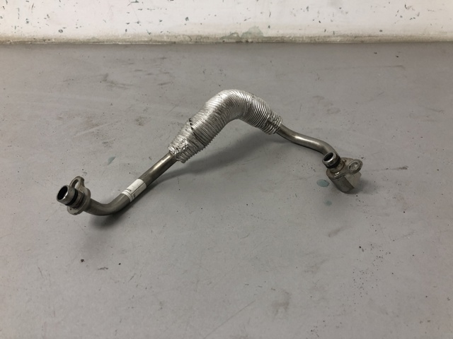 Шланг/патрубок рідинного охолодження турбіни, подача 11537643094 BMW