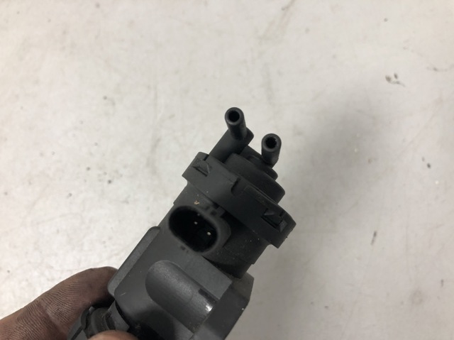 Перетворювач тиску (соленоїд) наддуву / EGR 11658509323 BMW