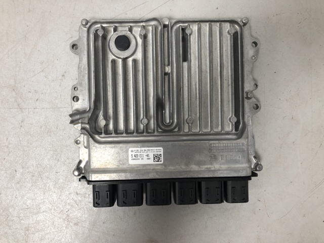 Блок двигуна 12145A23E11 BMW