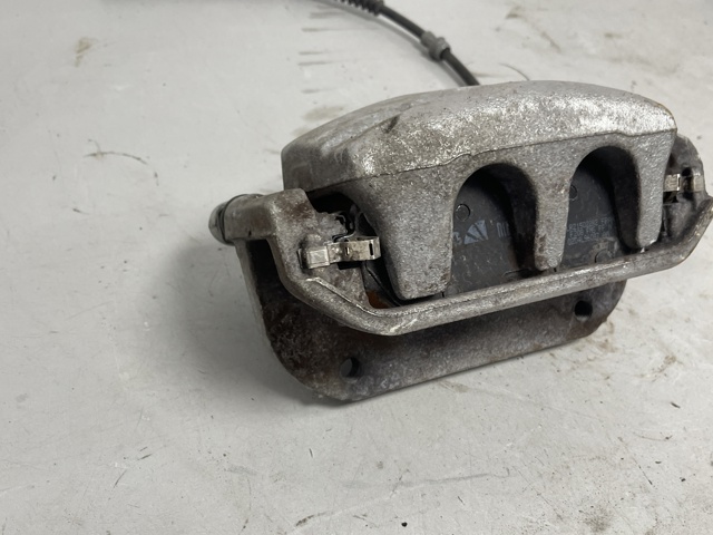 Супорт гальмівний, передній, правий 1EA615124B VAG