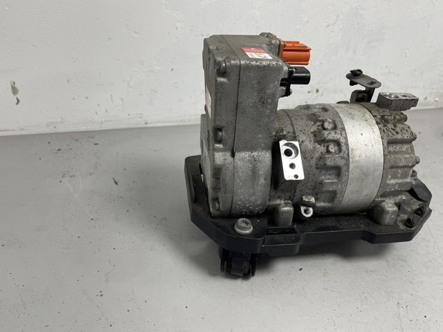 Насос кондиціонера 1EA820808H VAG