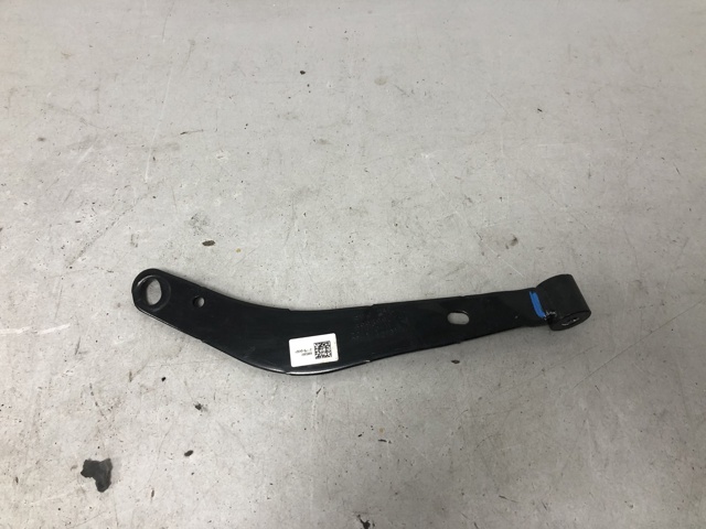 Сайлентблок переднього важеля 31106885880 BMW