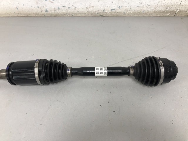 Привід правий 31608643184 BMW