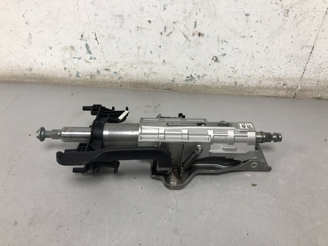 Колонка рульова 32306883441 BMW