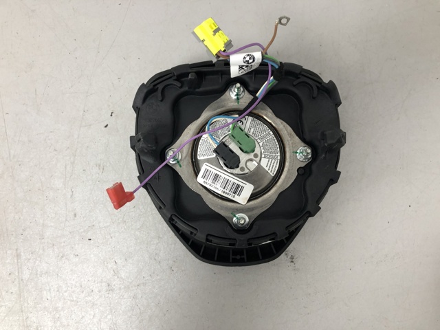 Airbag в мультируль 32306884666 BMW