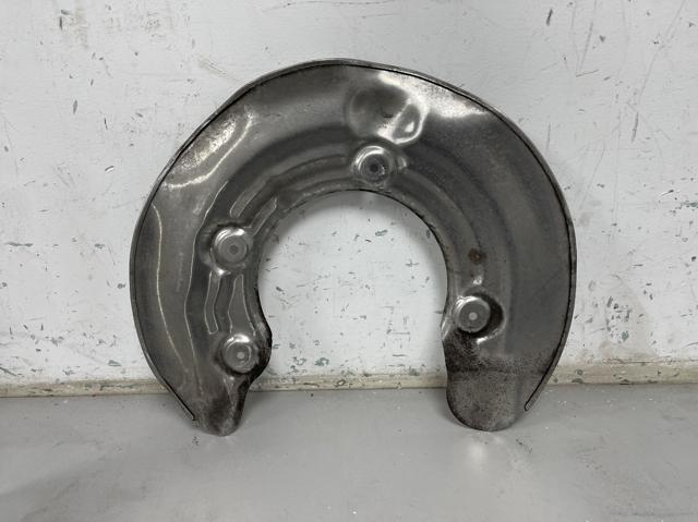 Захист гальмівного диска заднього, правий 34206870532 BMW