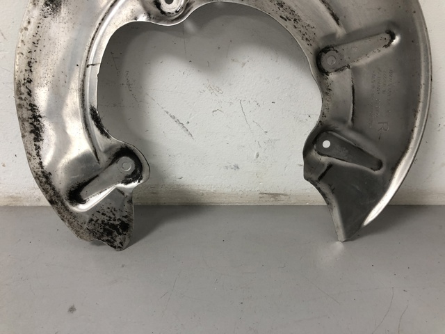 Захист гальмівного диска заднього, правий 34206899154 BMW