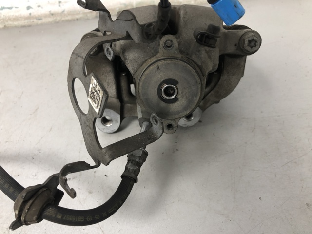 Супорт гальмівний задній правий 34216887386 BMW
