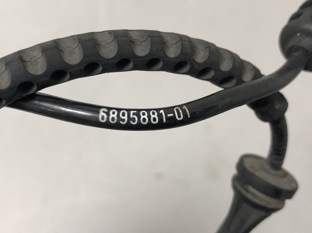 Датчик АБС (ABS) передній 34526895881 BMW