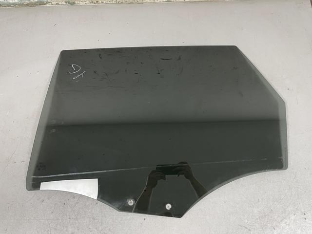 Скло заднє ліве 4G9845205A VAG