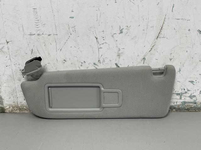 Козирок сонцезахисний 4H0857551 VAG