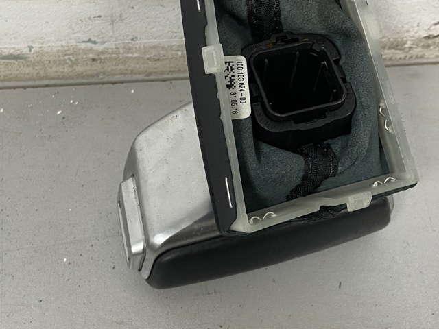 Рукоятка важеля КПП 4M1713139F VAG