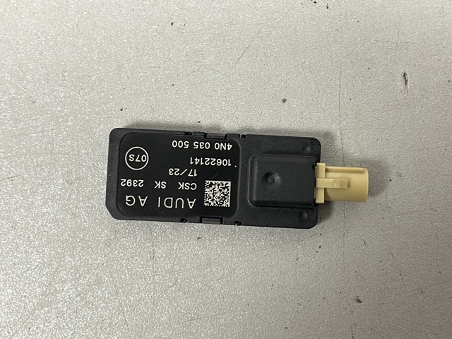 Антена 4N0035500 VAG