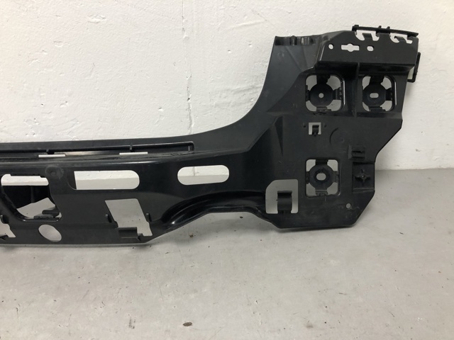 Кронштейн бампера заднього, правий 51127469364 BMW