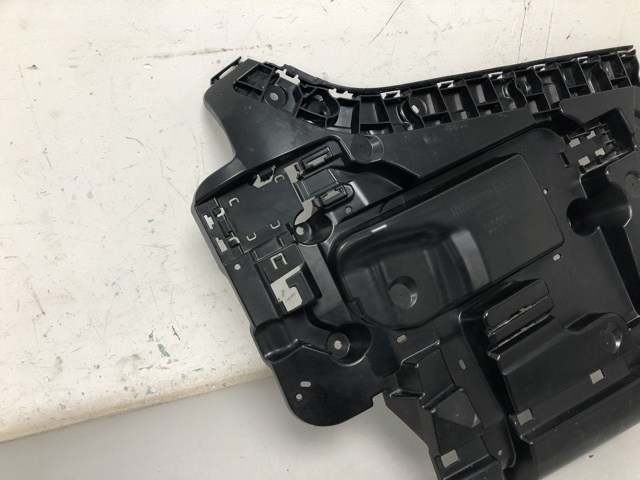 Кронштейн бампера заднього, правий 51129464134 BMW