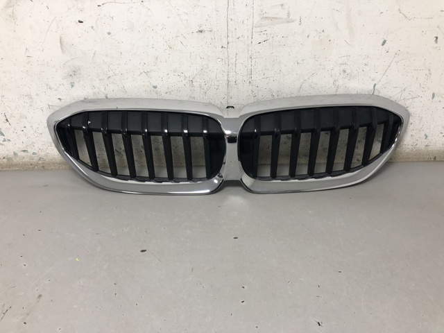 Облицювання радіатора 51137449428 BMW