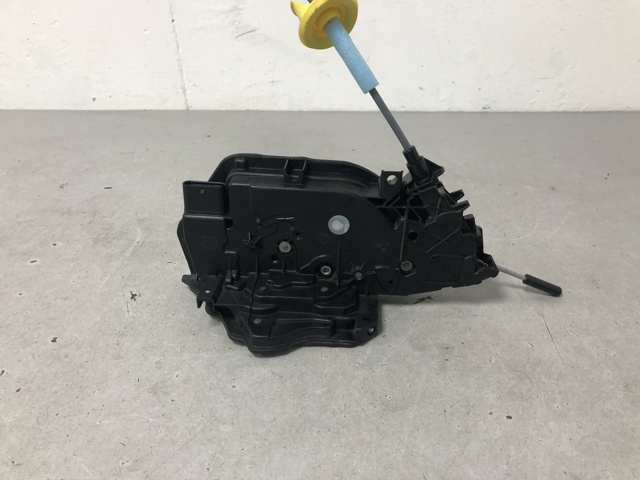 Внутрішній дверний замок 51217445044 BMW