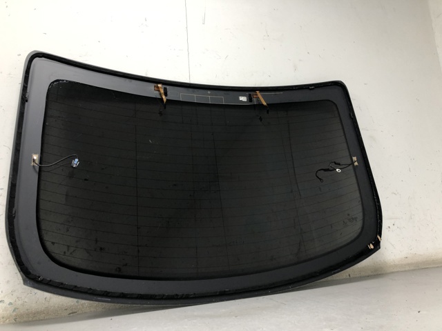 Заднє вікно 51317477424 BMW