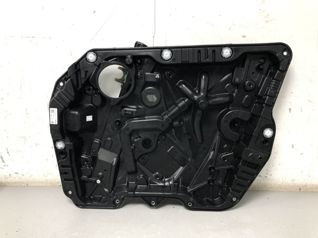 Механізм склопідіймача двері передньої, правої 51337498152 BMW