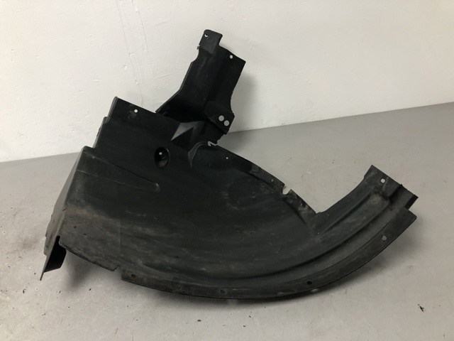 Підкрилок переднього крила, лівий задній 51717169413 BMW