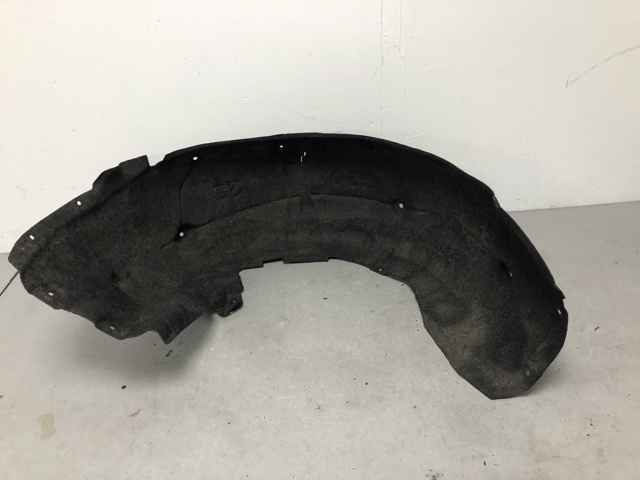 Підкрилок задній правий 51717340930 BMW