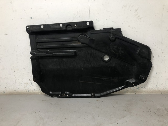 Захист днища, паливного бака 51757158406 BMW