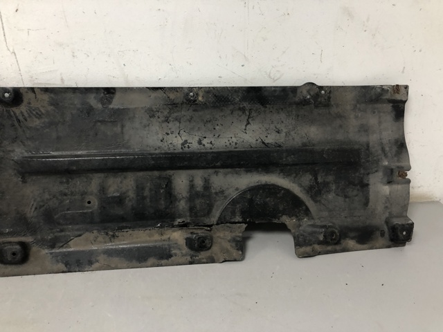 Захист днища, правий 51757207268 BMW