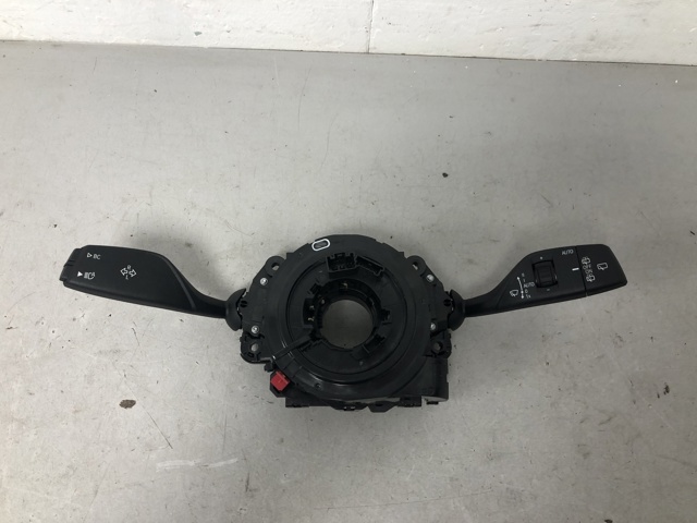 Перемикач підрульовий 61315A1D203 BMW