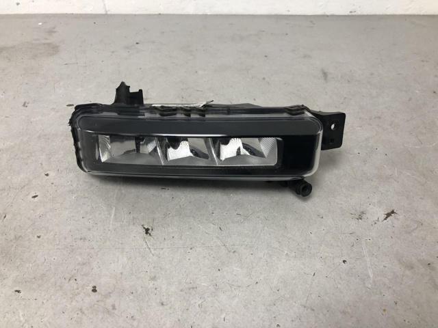 Протитуманка права 63178089526 BMW