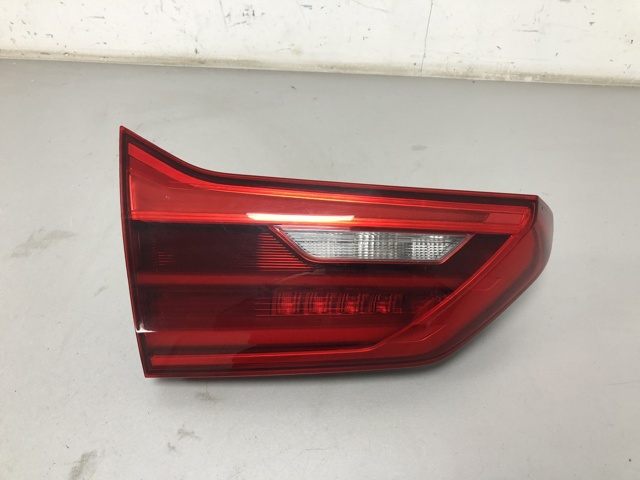 Стоп задній 63217388949 BMW