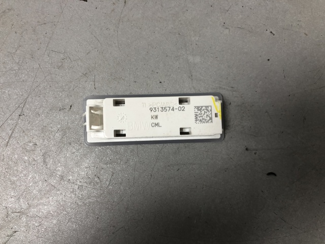 Лампа підсвічування в двері, передньої правої 63319313574 BMW
