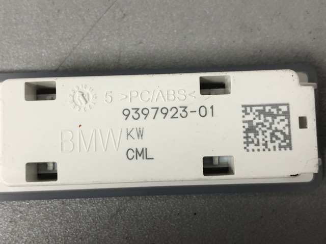 Лампа підсвічування в двері, передньої правої 63319397923 BMW