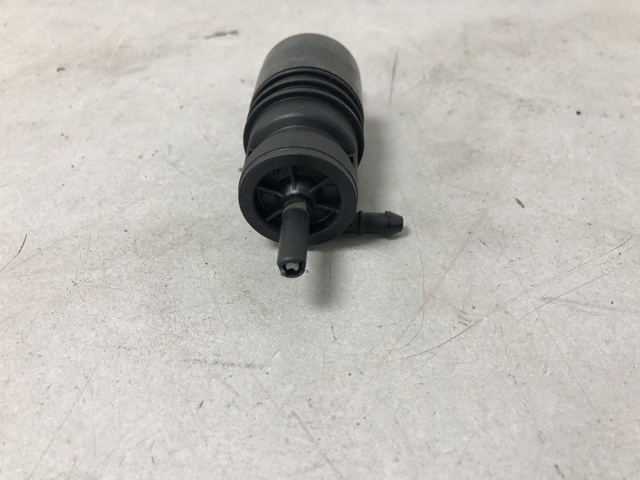 Помпа омивача 67126934160 BMW