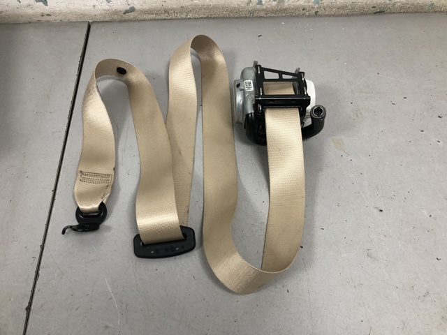 Пасок безпеки задній лівий 72117497781 BMW