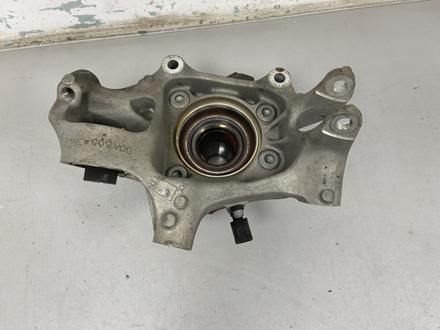 Цапфа права 80A505432G VAG