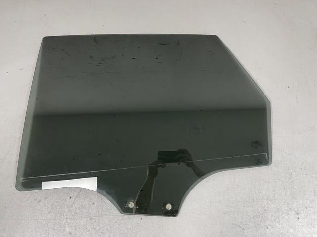 Скло заднє ліве 80A845205A VAG