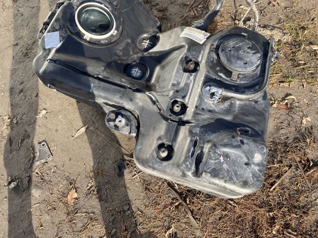 Бак паливний додатковий 8K0201055Q VAG