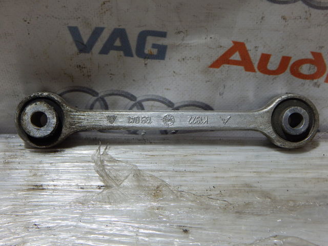 Яйця стабілізатора передні 8K0411317C VAG