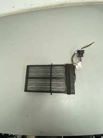 Електропідігрівач повітря системи опалення салону 8K0819011 VAG