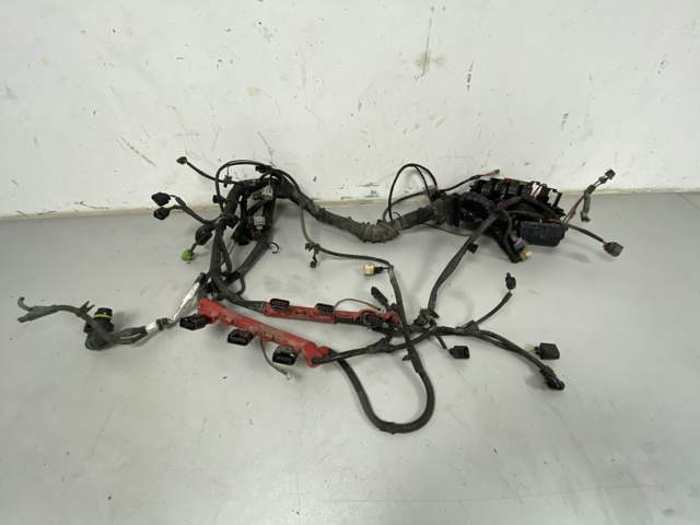 Джгут проводів моторного відсіку 8K1971072TB VAG