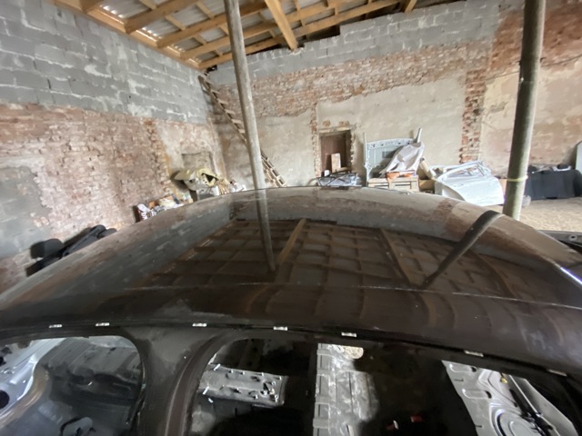 Дах кабіни в зборі 8K5817111 VAG