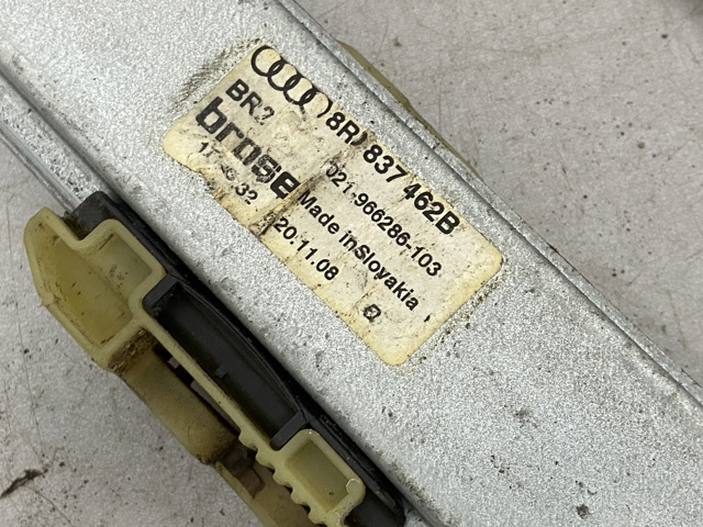 Механізм підйому стекол 8R0837462B VAG