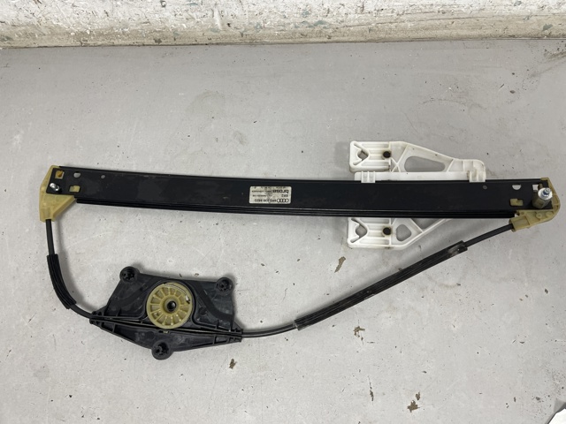 Механізм склопідйомника двері задньої, правої 8R0839462D VAG