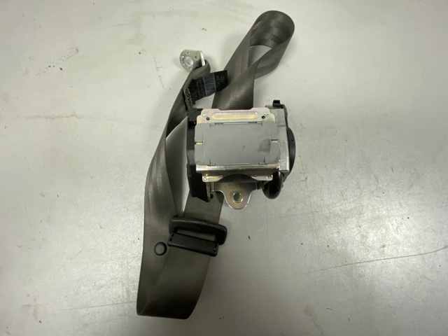Пасок безпеки задній 8R0857805J VAG