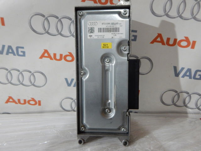 Підсилювач звуку аудіосистеми 8T0035223AB VAG