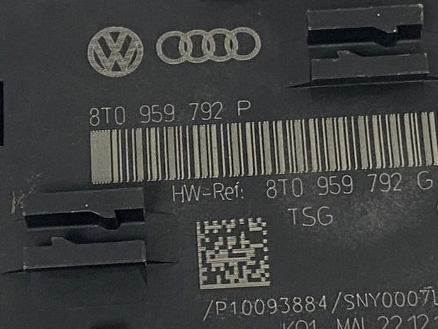 Блок комфорту передніх дверей 8T0959792P VAG