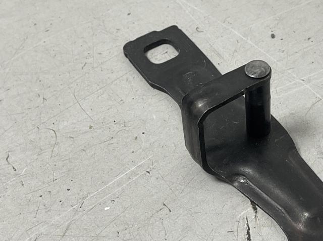 Зацеп замку кришки багажника 8V0827507B VAG