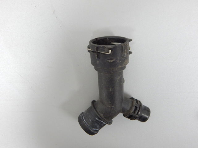 Заливна горловина системи охолодження 8W0122293A VAG