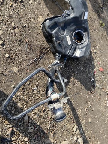Бак паливний 8W0201060CB VAG