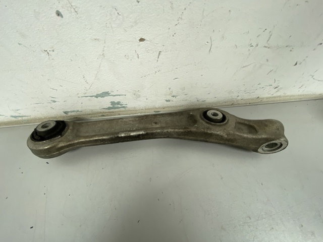 Поперечний важіль 8W0407155A VAG